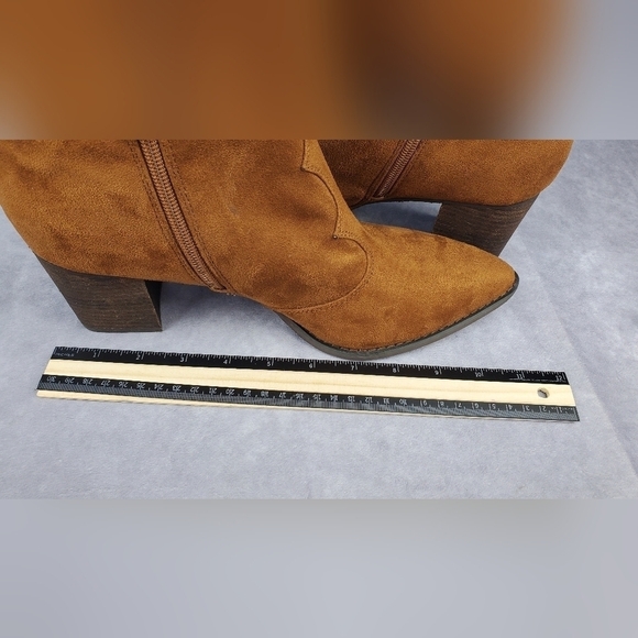 Comfortview Lacy Women Bootie Camel Color Suede Size 11 W Zipper‎ - Picture 6 of 12